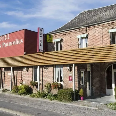 Logis - Les Paturelles Hotel